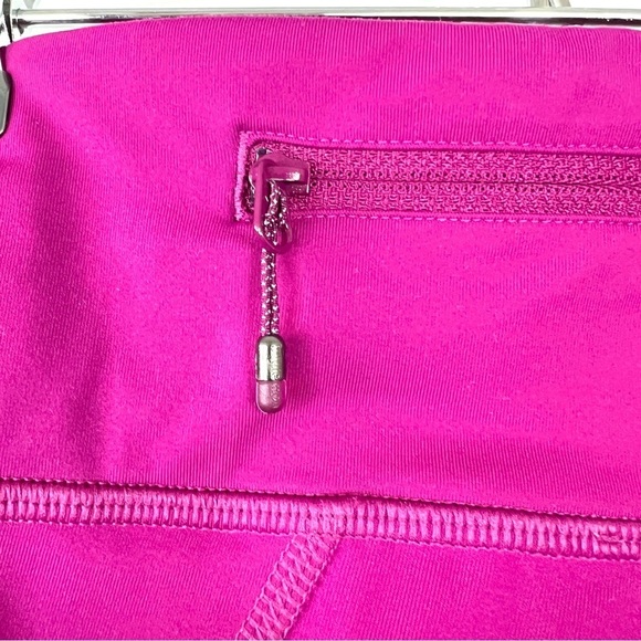 Lululemon Pace Rival Crop 22” inseam Deep Fuschia EUC Size 2 Side Pockets - Picture 8 of 9